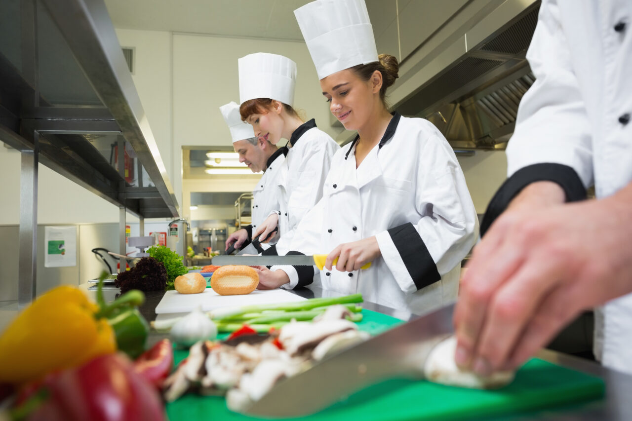 Benefits for Illinois Food Handlers who want to learn about Cross